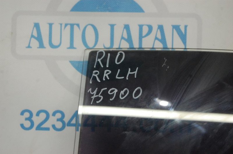 Стекло двери заднее левое RIO JB 2005-2011