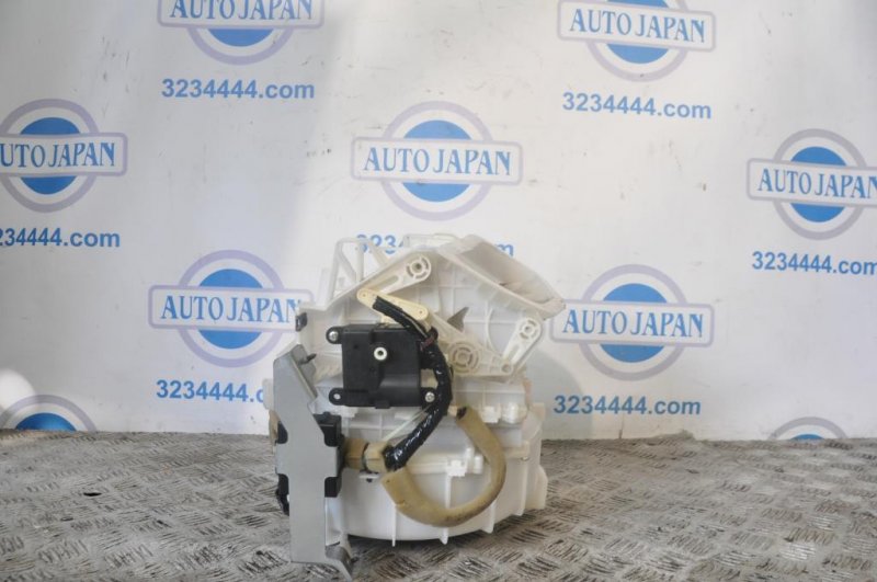 Корпус печки G25/G35/G37/Q40 06-14