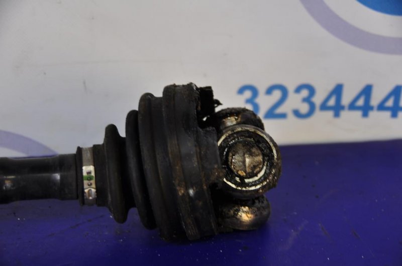 Привод передний левый SIENNA 11-16 Привод передний левый SIENNA 11-16