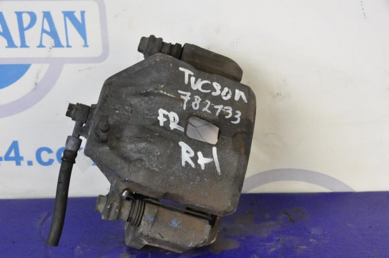 Суппорт тормозной передний правый HYUNDAI TUCSON 04-10 58190-2EA10 Б/У