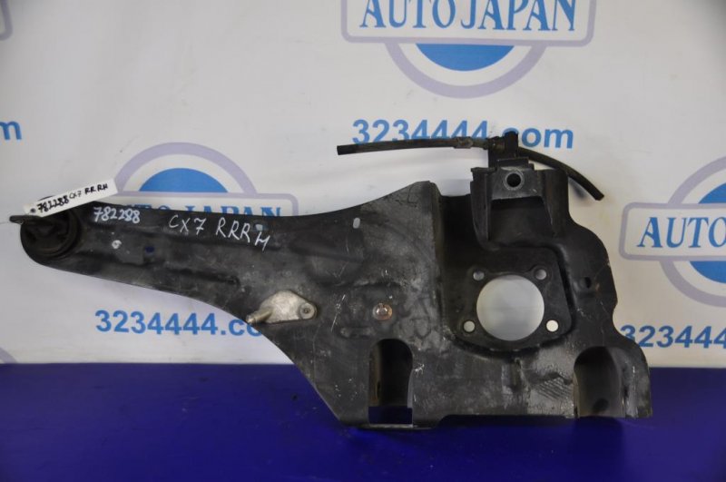 Запчасть рычаг задней подвески продольный задний правый MAZDA CX-7 06-12 EG21-28-200B Б/У Рычаг задней подвески продольный задний правый MAZDA CX-7 06-12 EG21-28-200B Б/У