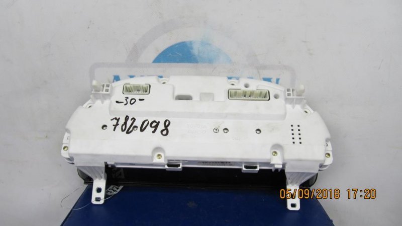 Панель приборов TOYOTA CAMRY 30 02-06