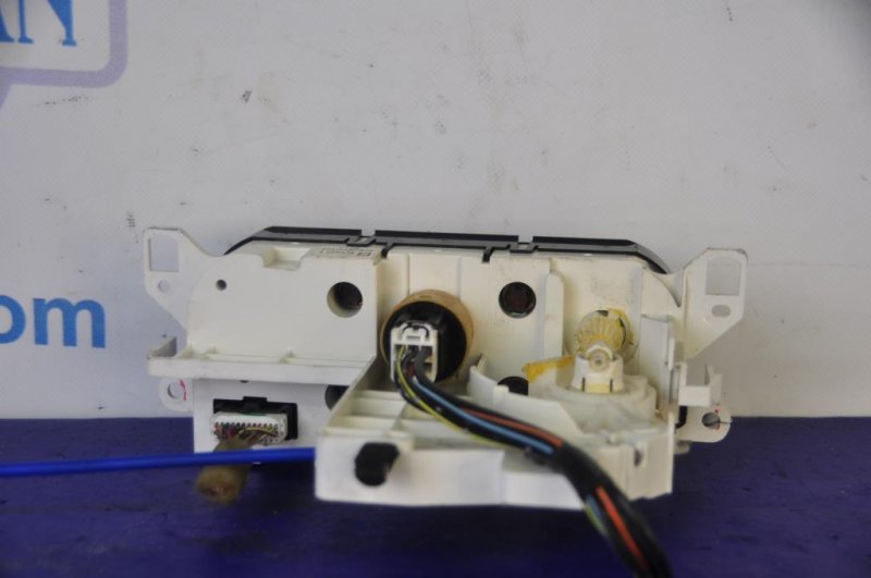 Блок управления печкой MAZDA CX-7 06-12