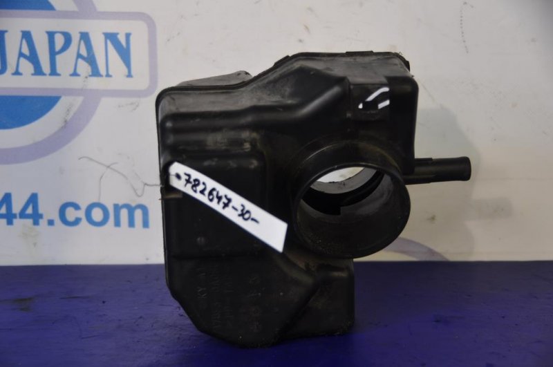 Резонатор воздушного фильтра TOYOTA CAMRY 30 02-06 17893-0A080 Б/У