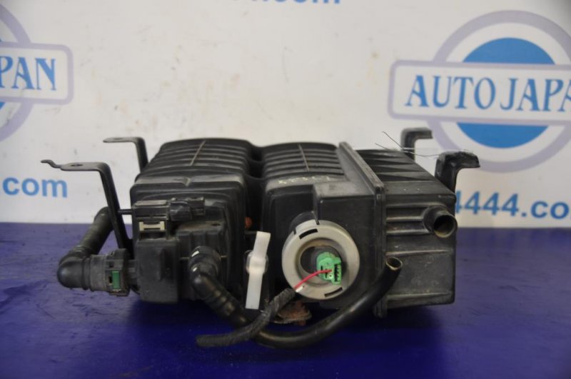 Абсорбер топливный G25/G35/G37/Q40 06-14