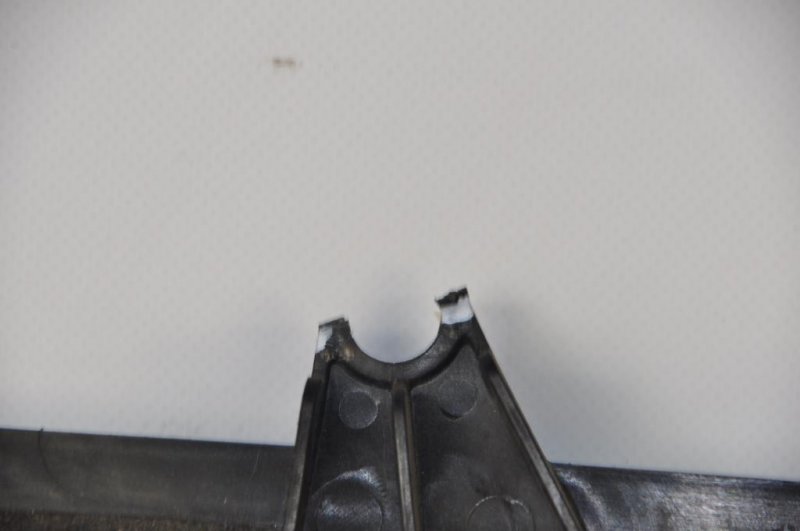 Диффузор вентилятора основного радиатора CX-7 06-12