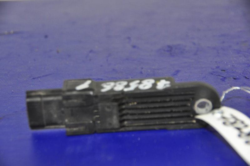 Антенна INFINITI M35/M45 04-10