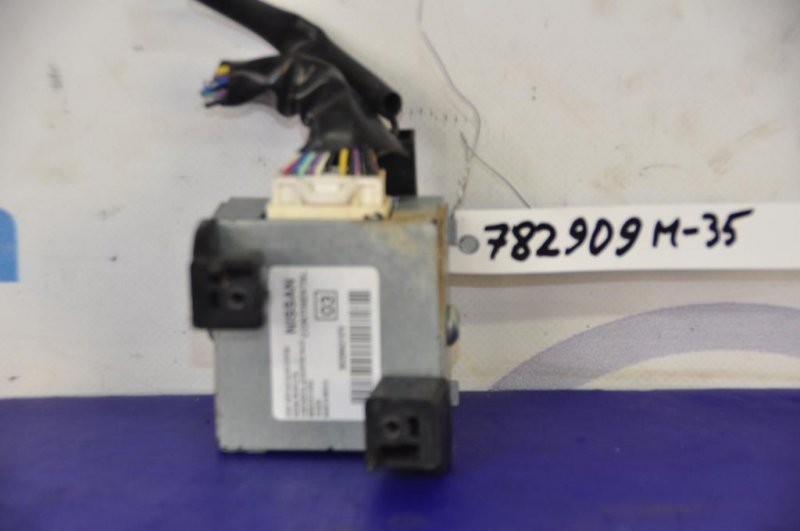 Запчасть усилитель звука INFINITI M35/M45 04-10 284H0-EJ70A Б/У Усилитель звука INFINITI M35/M45 04-10 284H0-EJ70A Б/У