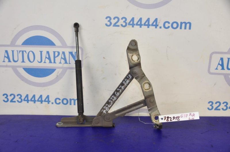 Петля крышки багажника левая INFINITI G25/G35/G37/Q40 06-14 84401-JK00A Б/У
