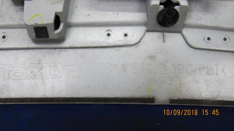 Спойлер крышки багажника CX-9 06-16