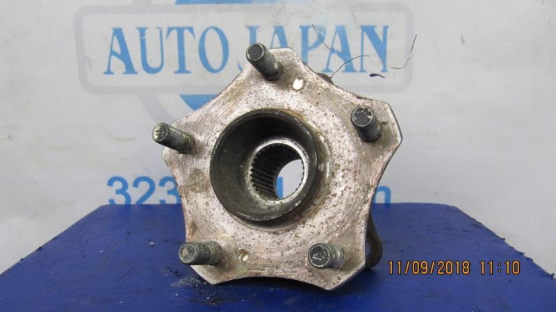 Ступица передняя левая SUZUKI KIZASHI 09-14 43401-57L00 Б/У