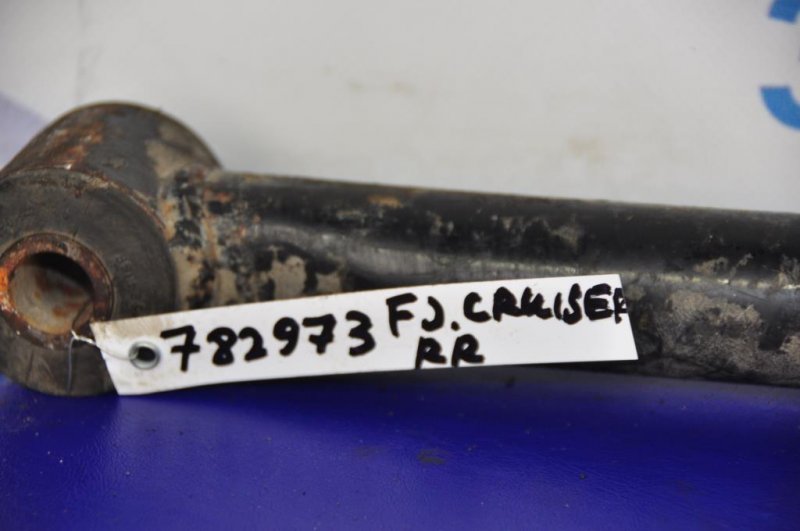 Тяга задней подвески FJ CRUISER 06-15
