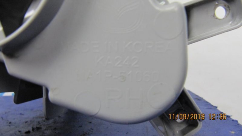 Противотуманная фара правая MX-5 15-