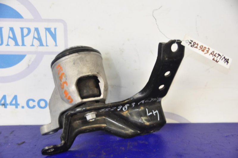 Подушка двигателя правая NISSAN ALTIMA L32 07-12 11210-9N00A Б/У