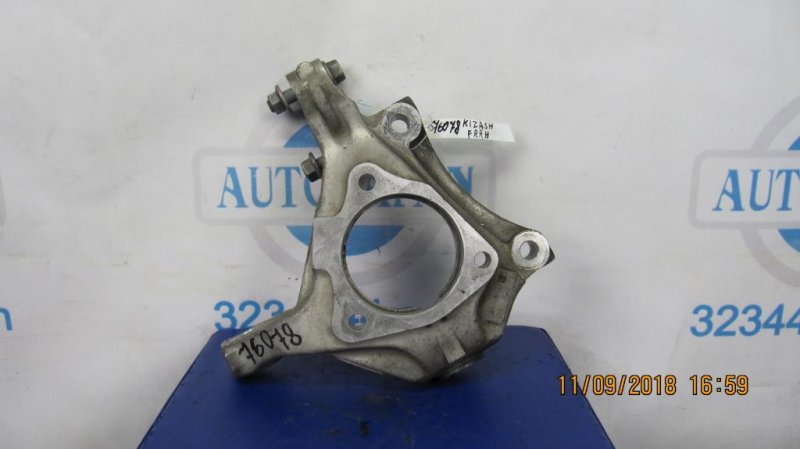 Кулак поворотный передний левый SUZUKI KIZASHI 09-14 45110-57L00 Б/У