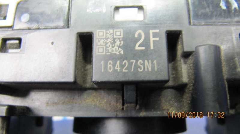 Подрулевой переключатель TRIBECA B9 05-07