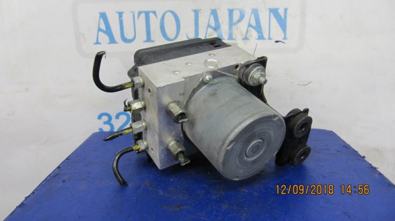 Блок ABS INFINITI G25/G35/G37/Q40 06-14