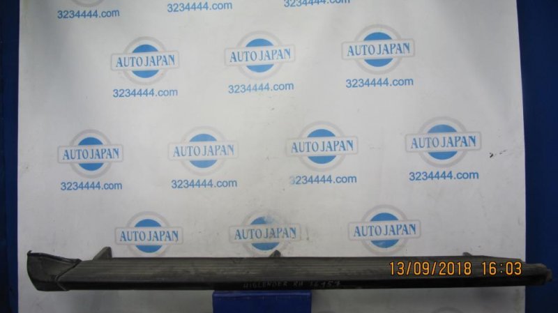 Запчасть подножка правая TOYOTA HIGHLANDER 07-13 Б/У Подножка правая TOYOTA HIGHLANDER 07-13 Б/У