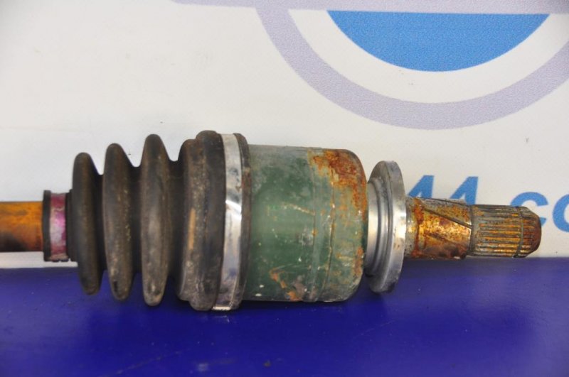 Привод задний задний правый TRIBECA B9 05-07