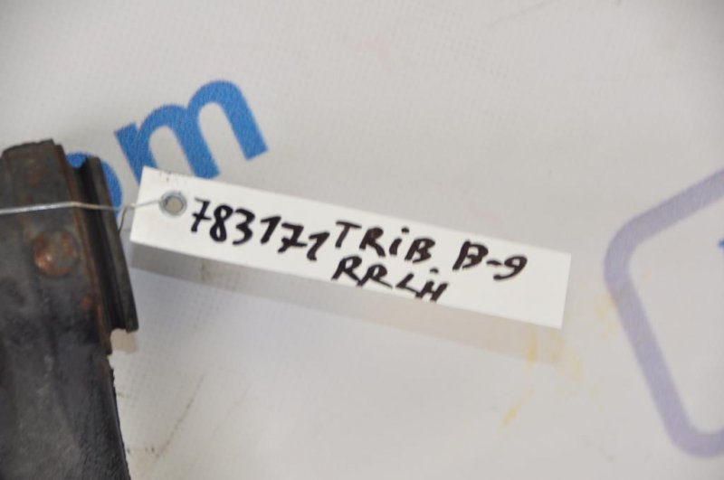 Рычаг задней подвески поперечный верхний задний левый TRIBECA B9 05-07