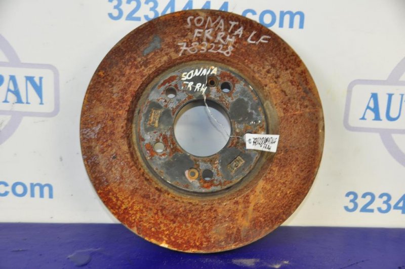 Тормозной диск передний HYUNDAI SONATA LF 2014- 51712-3Q000 Б/У