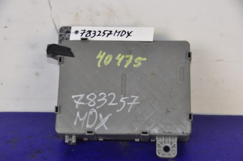 Блок предохранителей салон MDX (YD2) 06-13 YD2