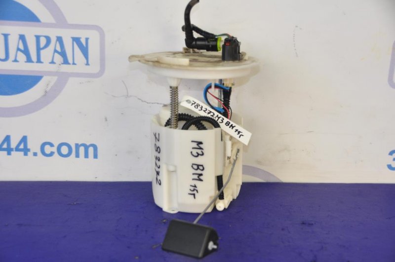 Топливный насос MAZDA 3 BM 13-19 PE18-13-35X Б/У