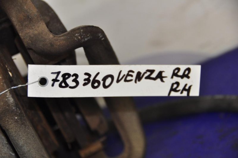 Суппорт тормозной задний правый VENZA 09-16