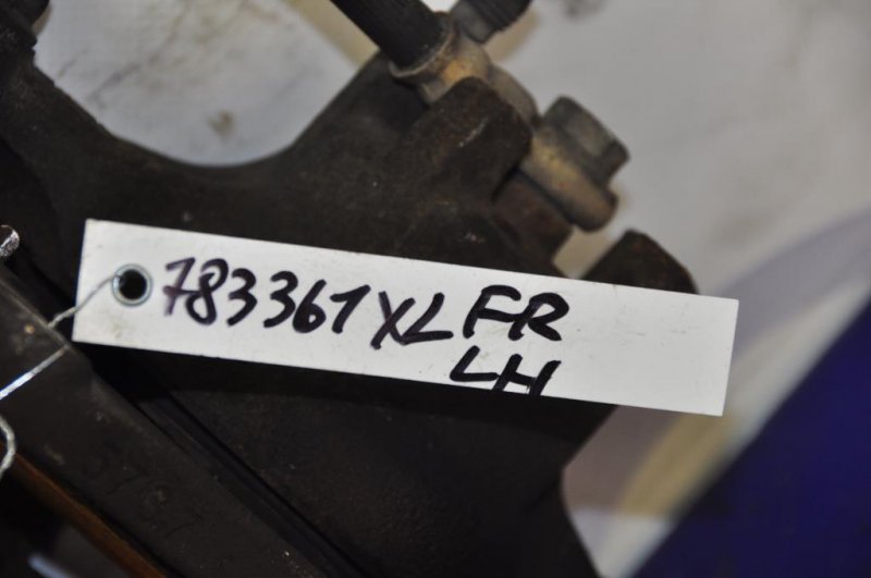 Суппорт тормозной передний левый OUTLANDER XL 05-13