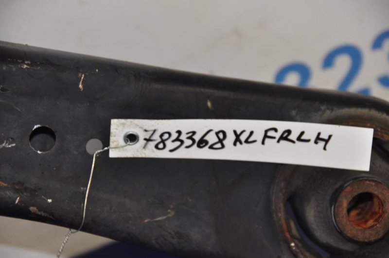 Рычаг передней подвески нижний передний левый OUTLANDER XL 05-13