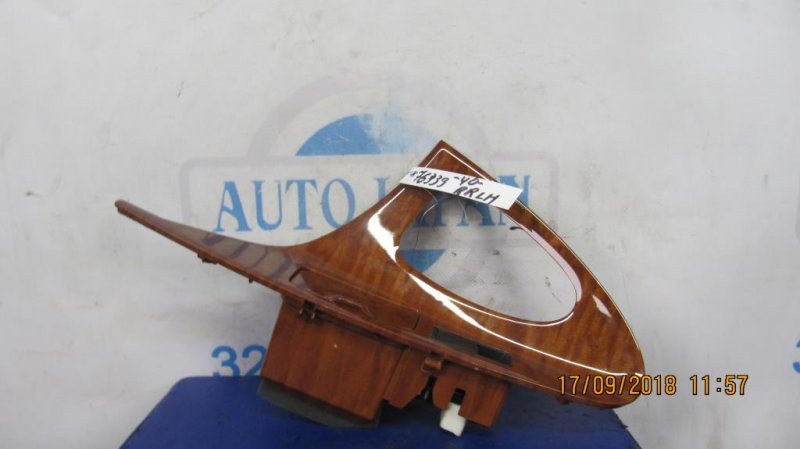 Кнопка стеклоподъемника задняя левая CAMRY 40 06-11