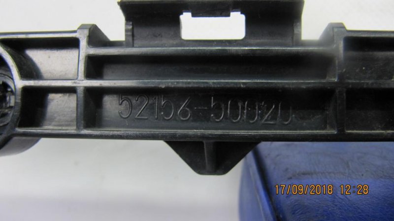 Кронштейн заднего бампера задний левый LS460 06-12