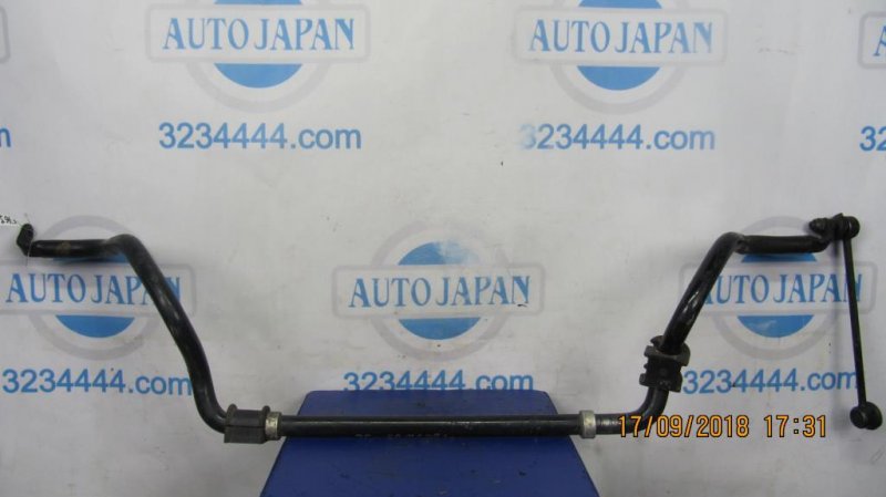 Стабилизатор передний TOYOTA CAMRY 30 02-06 48811-AA020 Б/У