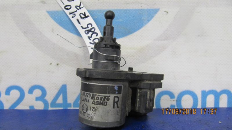 Корректор фар правый TOYOTA CAMRY 40 06-11 85661-28010 Б/У