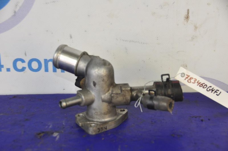 Корпус термостата HYUNDAI ELANTRA HD 06-11 G4FJ 25600-2B701 Б/У