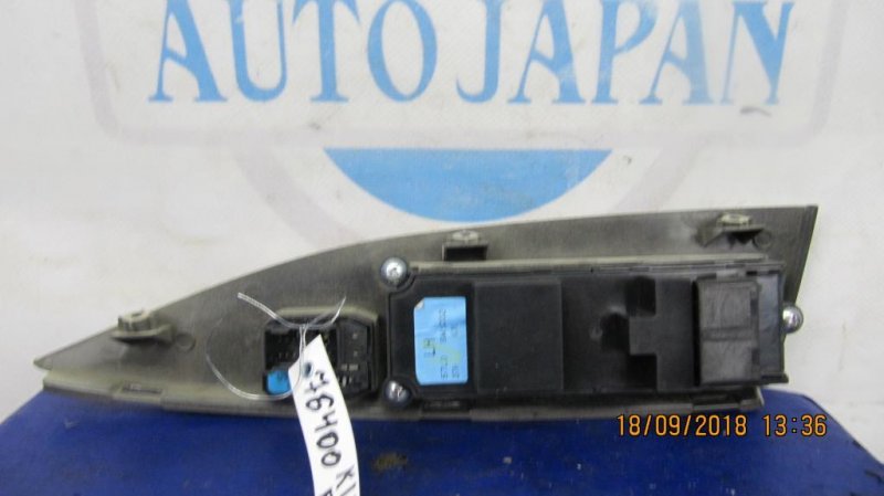 Блок управления стеклоподъемниками передний левый SUZUKI KIZASHI 09-14