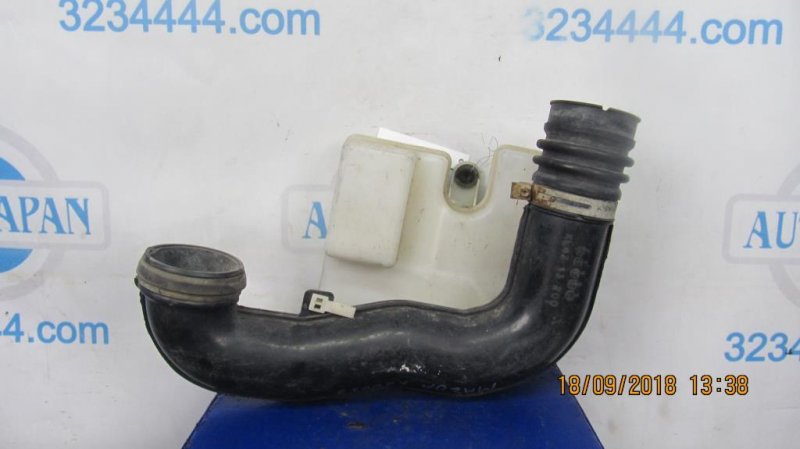 Резонатор воздушного фильтра MAZDA XEDOS 9 X9 (TA) 93-02