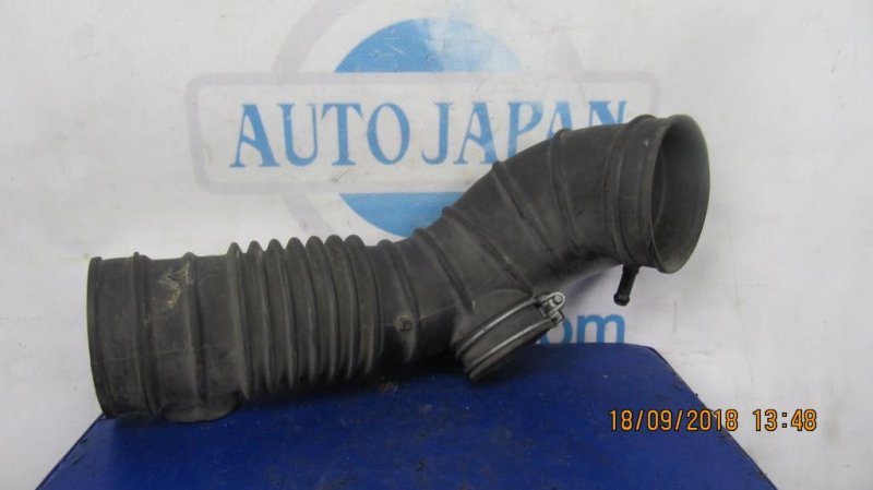Патрубок воздушного фильтра MITSUBISHI GALANT 03-12