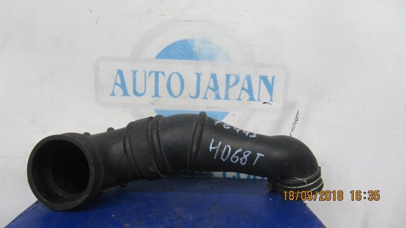 Патрубок воздушного фильтра MITSUBISHI GALANT 93-97 MD189847 Б/У