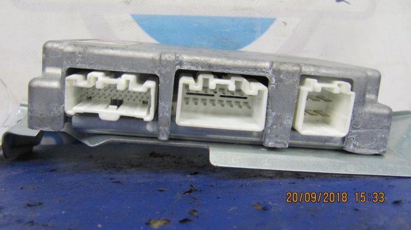 Блок управления крышкой багажника MAZDA CX-9 06-16