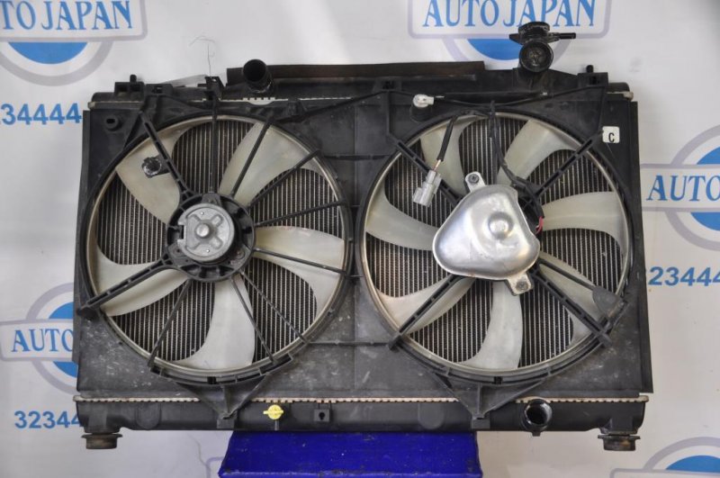 Диффузор вентилятора основного радиатора TOYOTA CAMRY 40 06-11 16711-0H020 Б/У