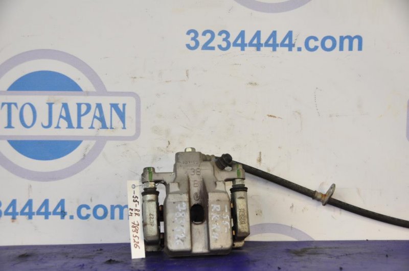 Запчасть суппорт тормозной задний правый TOYOTA CAMRY 55 14-17 47830-06120 Б/У Суппорт тормозной задний правый TOYOTA CAMRY 55 14-17 47830-06120 Б/У