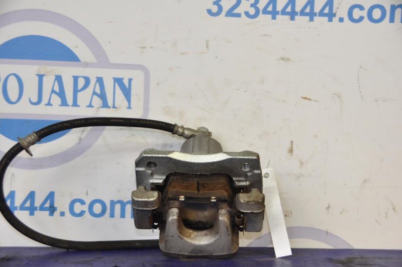 Суппорт тормозной задний правый CAMRY 55 14-17 Суппорт тормозной задний правый CAMRY 55 14-17