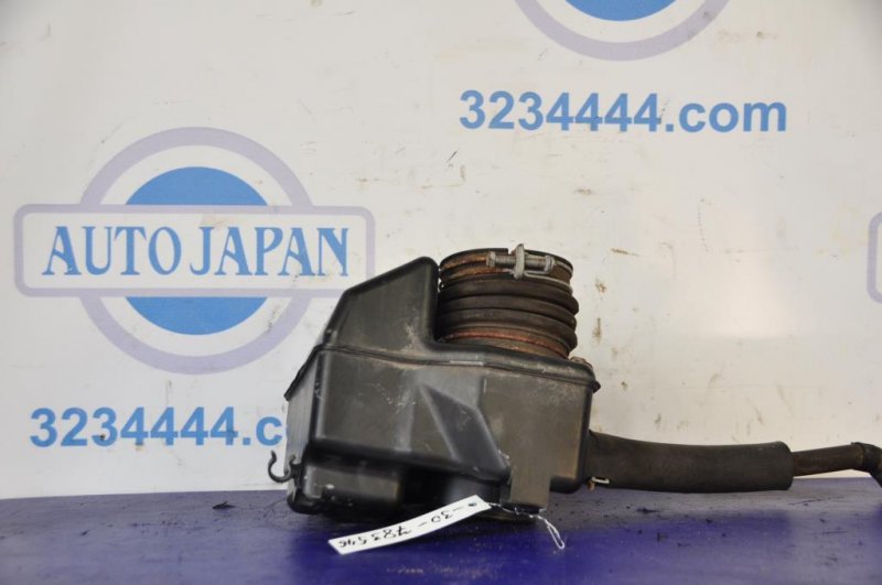 Резонатор воздушного фильтра TOYOTA CAMRY 30 02-06 17893-0A080 Б/У