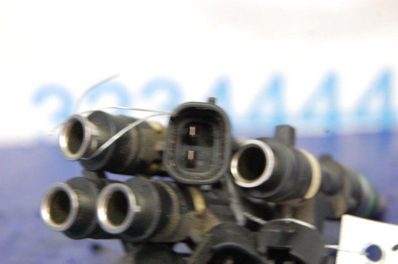 Форсунка топливная MITSUBISHI LANCER X 10 07-15 4B11 Форсунка топливная MITSUBISHI LANCER X 10 07-15 4B11