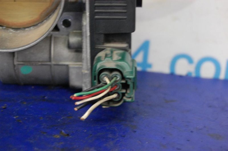 Дроссельная заслонка M35/M45 04-10 Дроссельная заслонка M35/M45 04-10