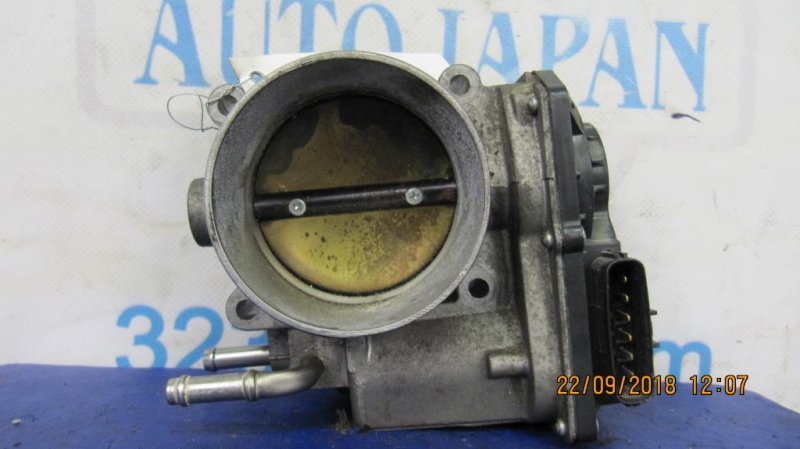Запчасть дроссельная заслонка TOYOTA SIENNA 11-16 22030-0P050 Б/У Дроссельная заслонка TOYOTA SIENNA 11-16 22030-0P050 Б/У