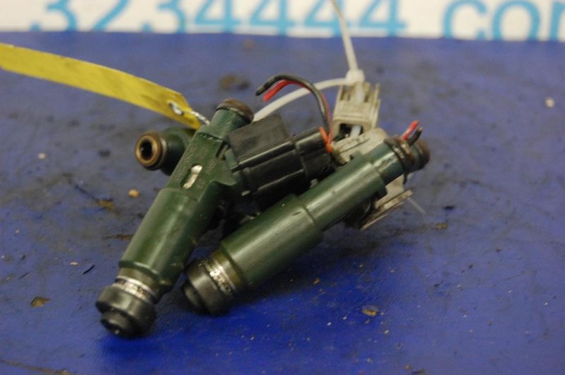 Запчасть форсунка топливная TOYOTA CELICA 99-06 23209-22040 Б/У Форсунка топливная TOYOTA CELICA 99-06 23209-22040 Б/У