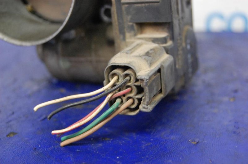 Дроссельная заслонка FX S50 03-08