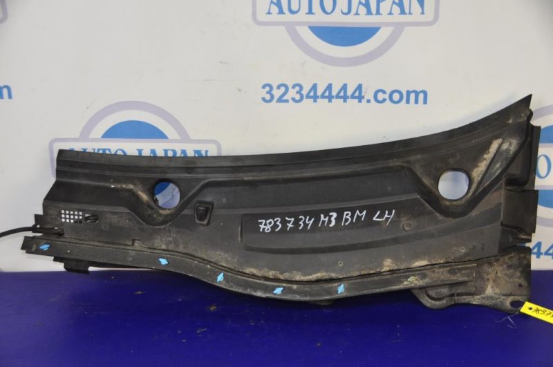 Пластик под лобовое стекло / Жабо левый MAZDA 3 BM 13-19 BJS7-50-7X2 Б/У